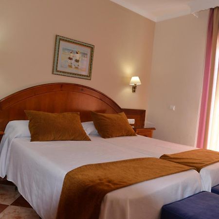 Hostal Cabo Roche Conil De La Frontera Ngoại thất bức ảnh