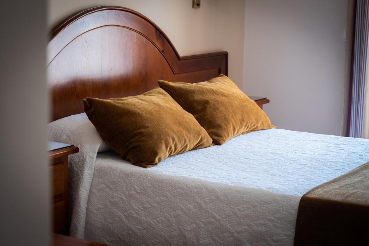 Hostal Cabo Roche Conil De La Frontera Ngoại thất bức ảnh